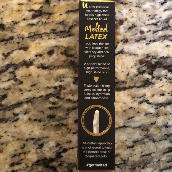 BNWT/Box Too Faced Lipstick-Melted Latex - Picture 5 of 5